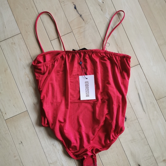 NWT Missguided Red Bodysuit Square Neck Size 12 - Picture 5 of 6